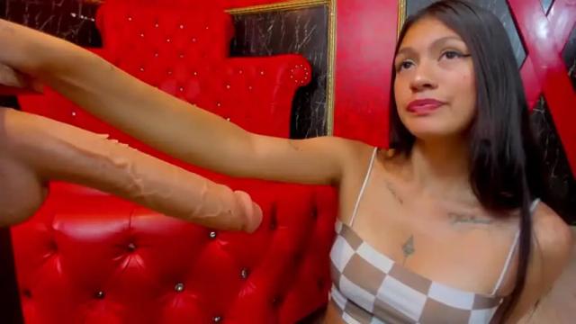 Image 2 of alexiaacooper Stream on Chaturbate on 15 months ago