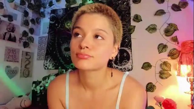 Image 12 of alexiafisher_ Stream on Chaturbate on 1 month ago
