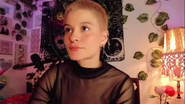 Image 2 of alexiafisher_ Stream on Chaturbate on 4 months ago