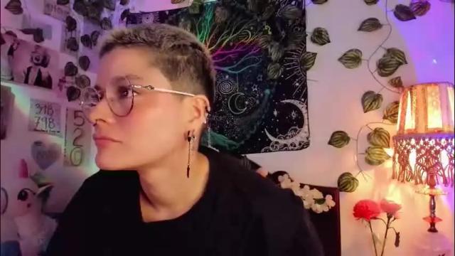 Image 6 of alexiafisher_ Stream on Chaturbate on 2 months ago