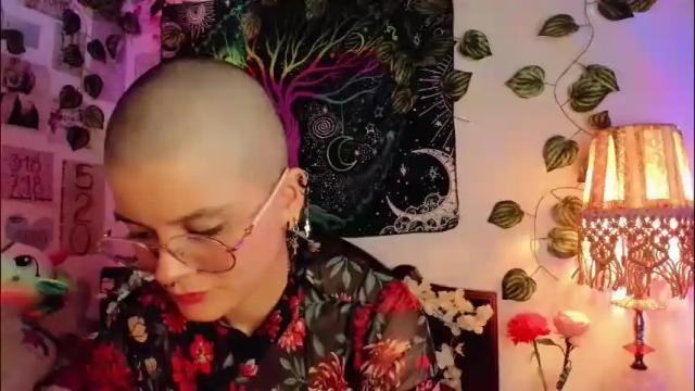 Image 3 of alexiafisher_ Stream on Chaturbate on 2 months ago