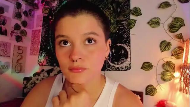 Image 8 of alexiafisher_ Stream on Chaturbate on 1 month ago