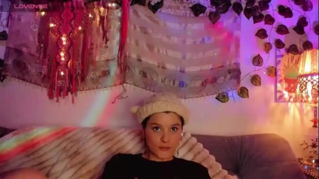 Image 6 of alexiafisher_ Stream on Chaturbate on 1 month ago