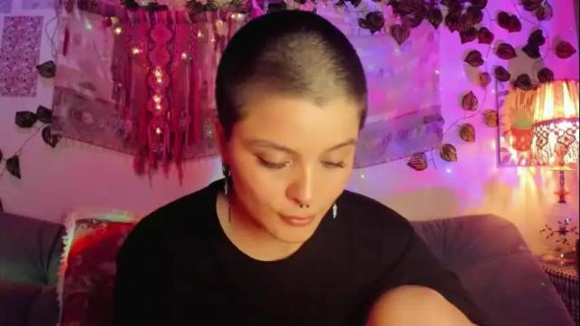 Image 3 of alexiafisher_ Stream on Chaturbate on 26 days ago
