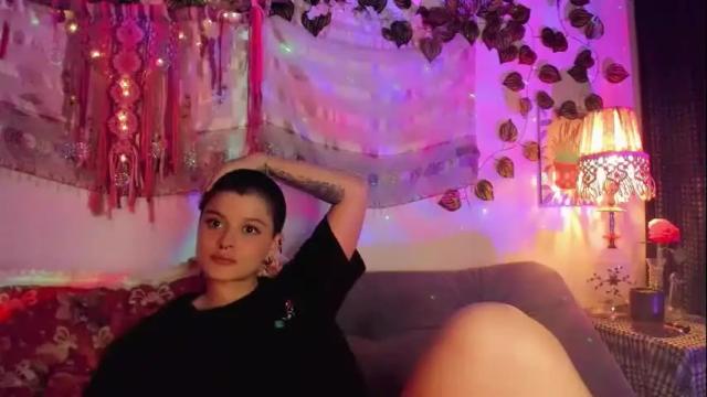 Image 6 of alexiafisher_ Stream on Chaturbate on 26 days ago