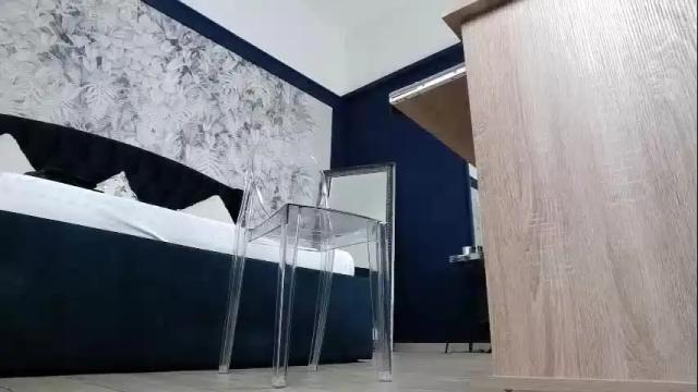 Image 3 of alexiakendall Stream on Chaturbate on 1 month ago