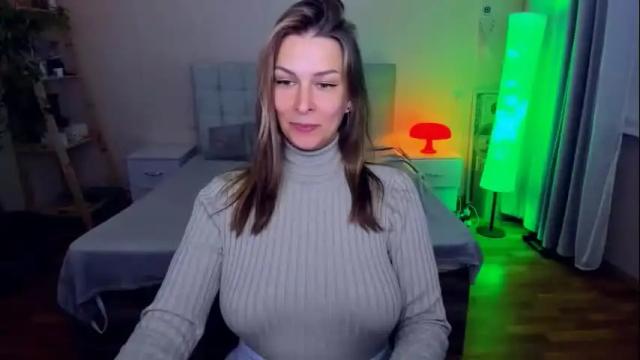 Image 3 of alexiayellow Stream on Chaturbate on 1 month ago