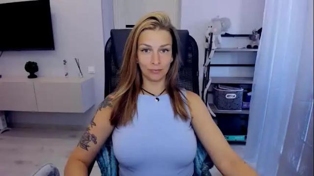 Image 7 of alexiayellow Stream on Chaturbate on 11 days ago