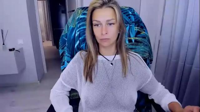 Image 8 of alexiayellow Stream on Chaturbate on 1 month ago