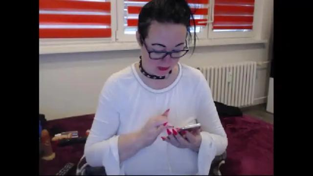 Image 10 of alexie33 Stream on Chaturbate on 1 month ago