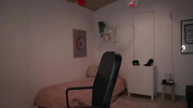Image 4 of alexis___texas Stream on Chaturbate on 13 months ago
