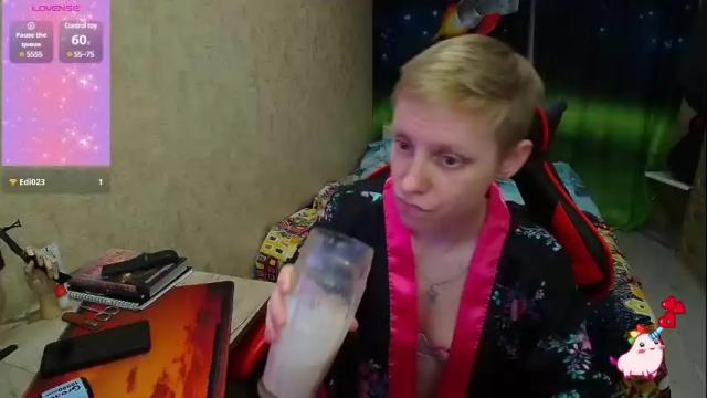 Image 3 of alexis_gordon Stream on Chaturbate on 1 month ago
