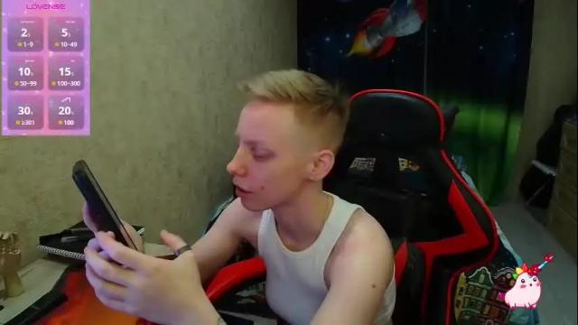 Image 2 of alexis_gordon Stream on Chaturbate on 1 month ago