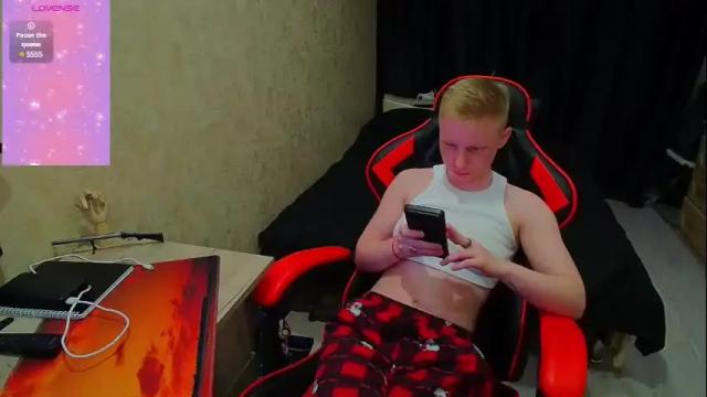 Image 7 of alexis_gordon Stream on Chaturbate on 9 days ago