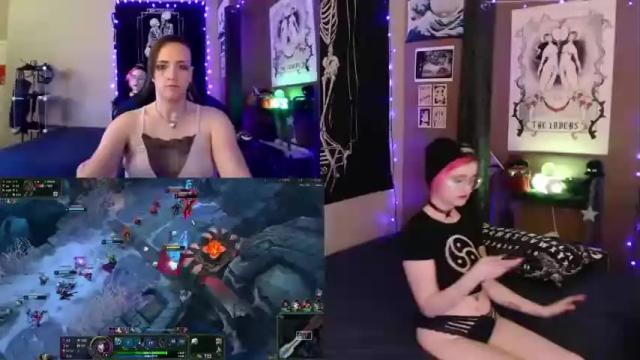 Image 8 of alexis_zoe Stream on Chaturbate on 18 months ago