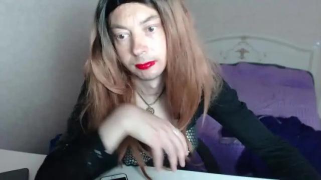 Image 11 of alexiscrystal9 Stream on Chaturbate on 18 months ago