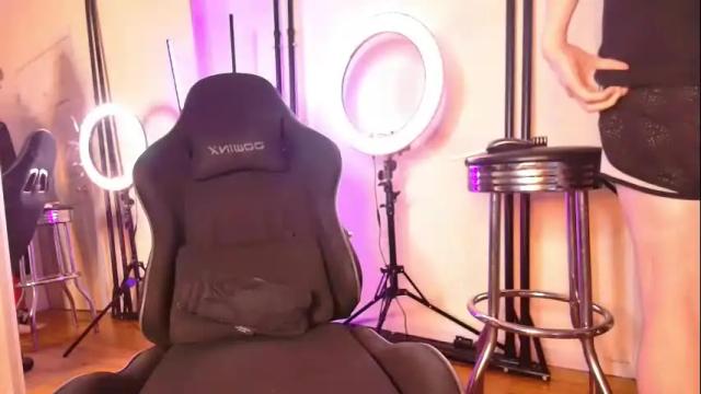 Image 2 of alexisjordanxx Stream on Chaturbate on 24 days ago