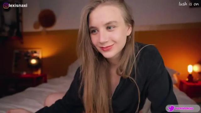 Image 3 of alexispeach Stream on Chaturbate on 13 months ago