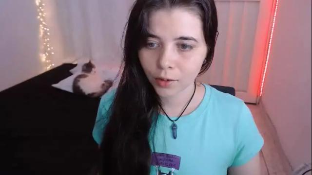 Image 7 of alexluv_23 Stream on Chaturbate on 7 months ago
