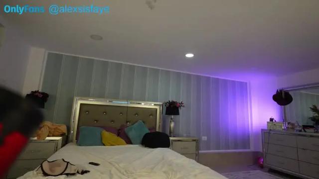 Image 6 of alexsisfaye Stream on Chaturbate on 1 month ago