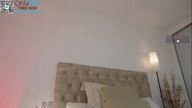 Image 8 of alexxa_dz Stream on Chaturbate on 2 months ago