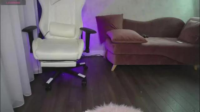 Image 7 of alexxiskye Stream on Chaturbate on 1 month ago