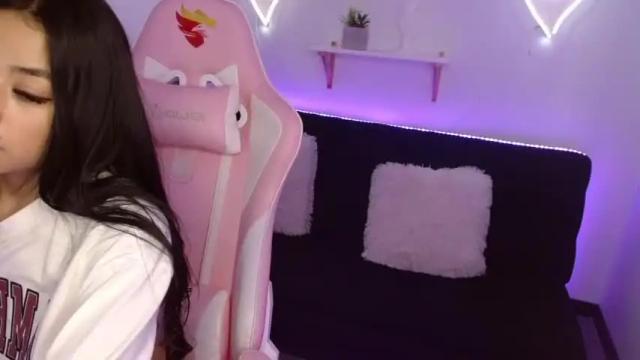 Image 2 of alexxx_ass Stream on Chaturbate on 18 months ago