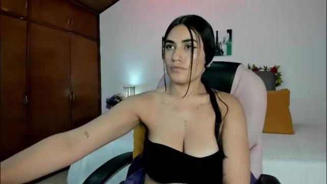 Image 12 of alheli_16 Stream on Chaturbate on 2 months ago
