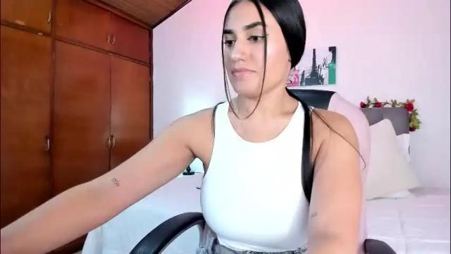 Image 2 of alheli_16 Stream on Chaturbate on 2 months ago
