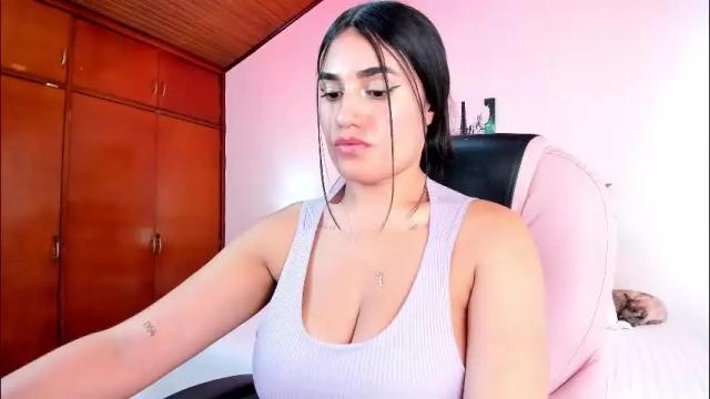 Image 12 of alheli_16 Stream on Chaturbate on 1 month ago