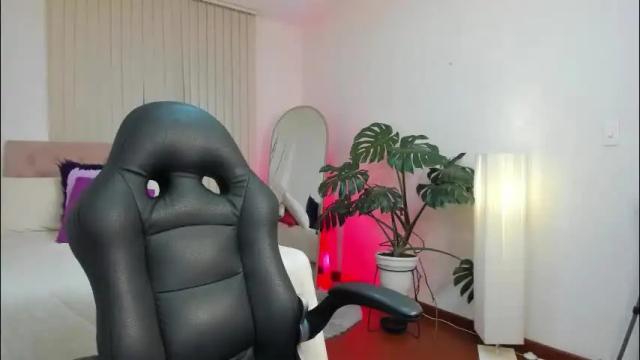 Image 6 of alheli_16 Stream on Chaturbate on 20 days ago