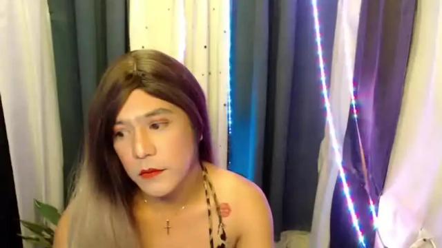 Image 3 of ali_lulu69 Stream on Chaturbate on 21 months ago