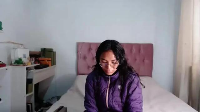 Image 6 of alia054 Stream on Chaturbate on 2 months ago