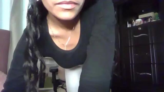 Image 3 of alia_lombardi Stream on Chaturbate on 10 months ago