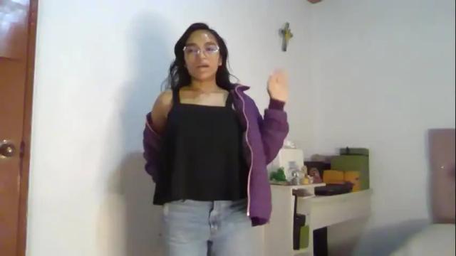 Image 4 of alia_lombardi Stream on Chaturbate on 2 months ago