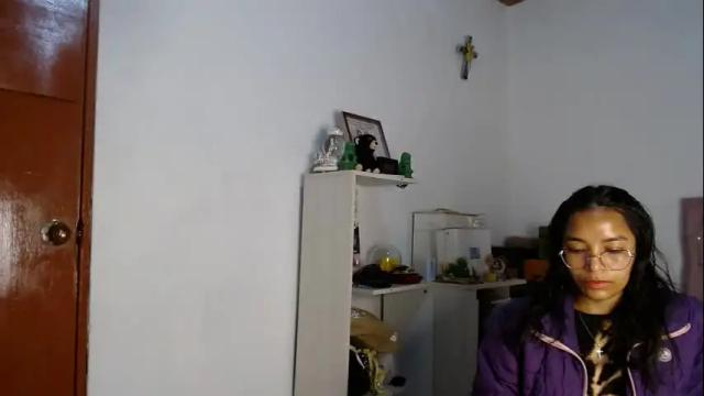 Image 10 of alia_lombardi Stream on Chaturbate on 2 months ago