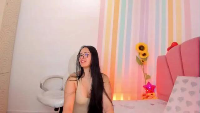 Image 4 of alia_peach_ Stream on Chaturbate on 1 month ago