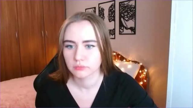 Image 2 of aliagrey Stream on Chaturbate on 17 months ago