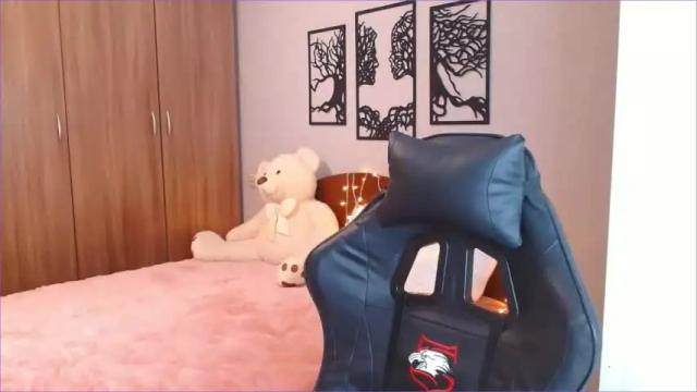 Thumbnail 3, aliagrey's Stream at Chaturbate, 17 months ago