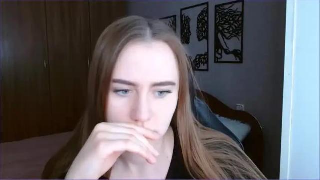 Image 2 of aliagrey Stream on Chaturbate on 16 months ago
