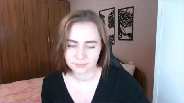 Image 3 of aliagrey Stream on Chaturbate on 15 months ago