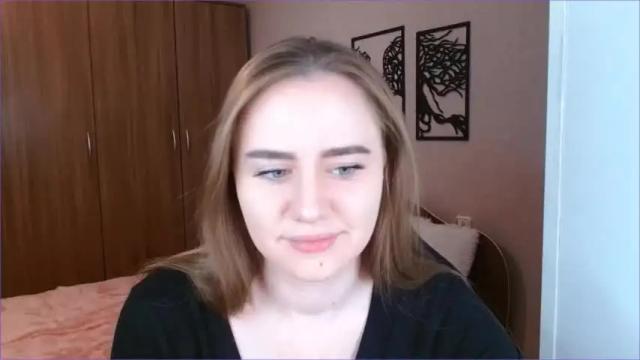 Image 2 of aliagrey Stream on Chaturbate on 15 months ago