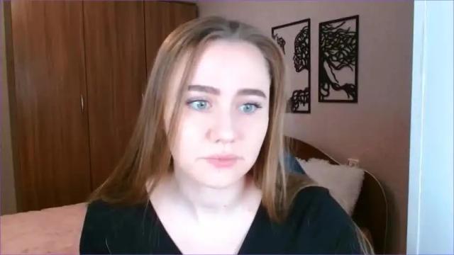 Image 4 of aliagrey Stream on Chaturbate on 15 months ago