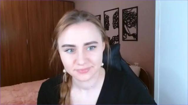 Image 11 of aliagrey Stream on Chaturbate on 14 months ago