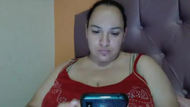 Image 10 of aliahh_torres Stream on Chaturbate on 18 months ago