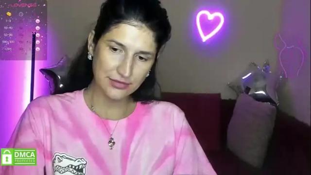Thumbnail 1, alianna_solo_kiss's Stream at Chaturbate, 2 days ago