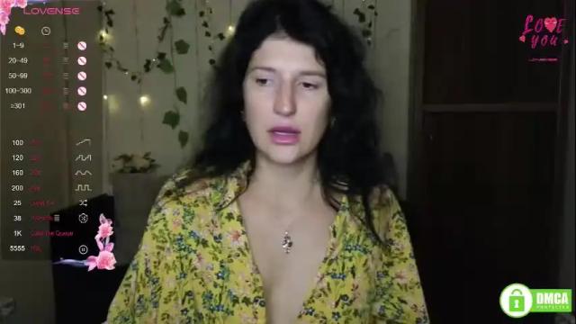 Image 3 of alianna_solo_kiss Stream on Chaturbate on 6 days ago