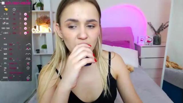 Image 6 of alicadreams Stream on Chaturbate on 14 months ago