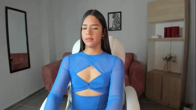 Image 7 of alice23jones Stream on Chaturbate on 1 month ago