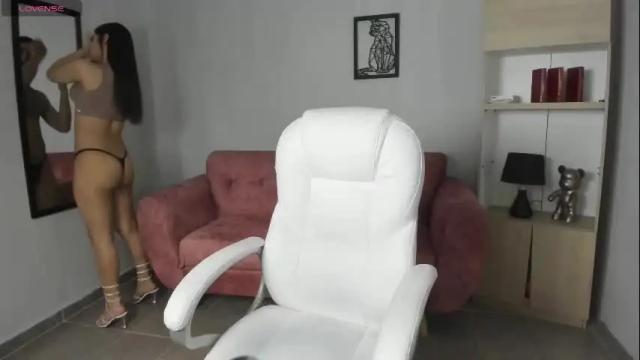 Image 11 of alice23jones Stream on Chaturbate on 1 month ago